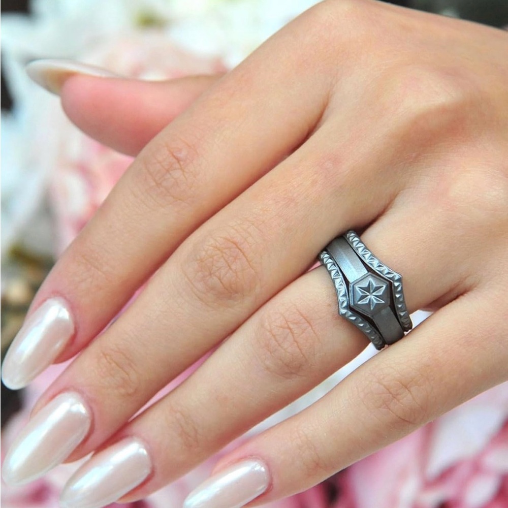 Rinfit Silver Geometric Star Stack Ring - Picture 2 of 9